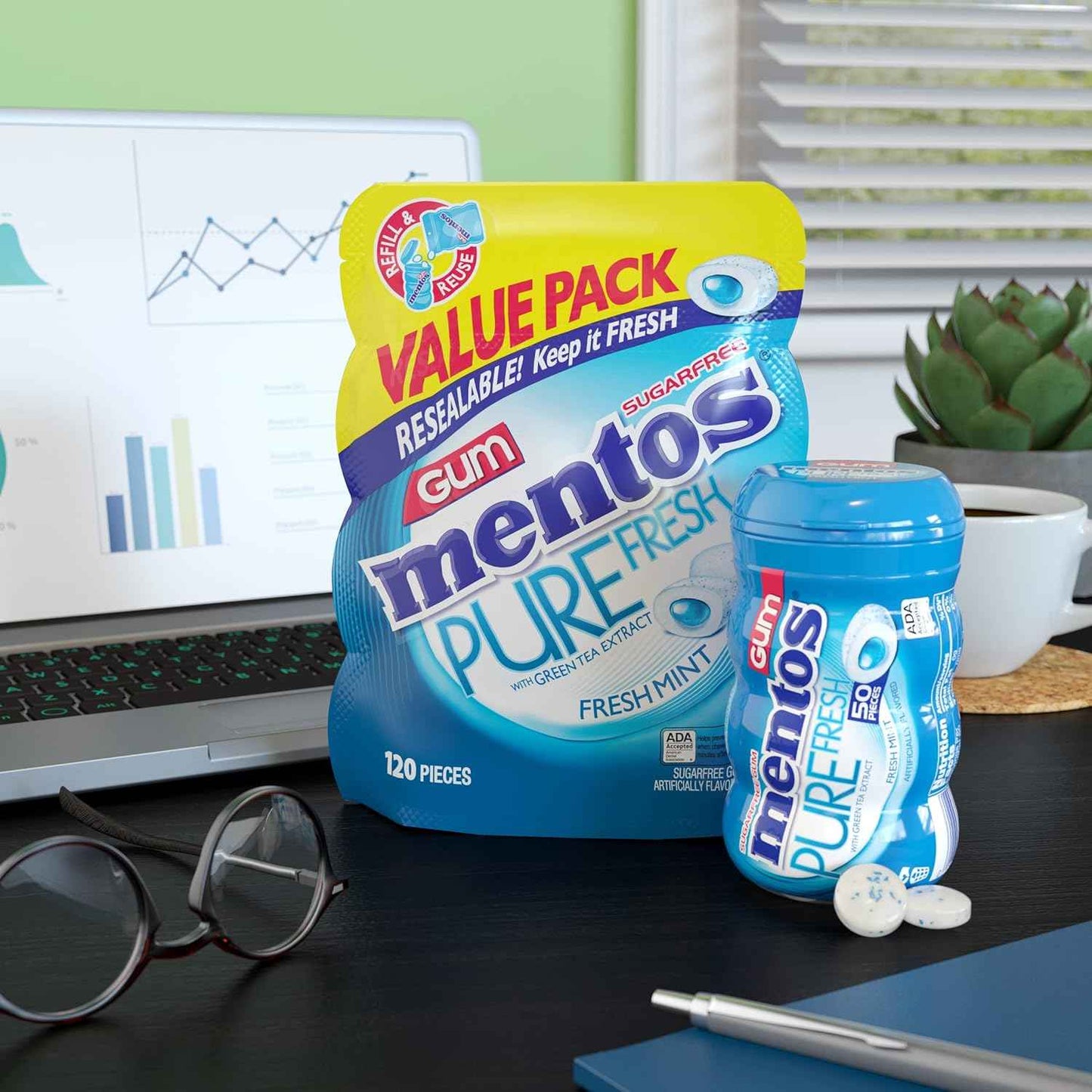 Mentos Pure Fresh Sugar-Free Chewing Gum with Xylitol, Fresh Mint, 120 Piece Bulk Resealable Bag for Desk-Side Focus and Freshness