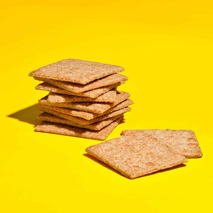 Wheat Thins Reduced Fat Crackers – Portable Snack for Backyard Patio Gatherings