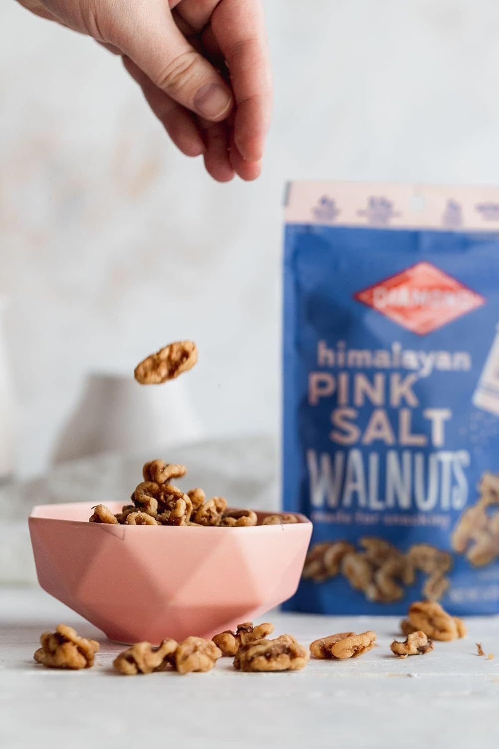Diamond of California Himalayan Pink Salt Walnuts – Portable Salty Snack for Camping and Picnic Coolers