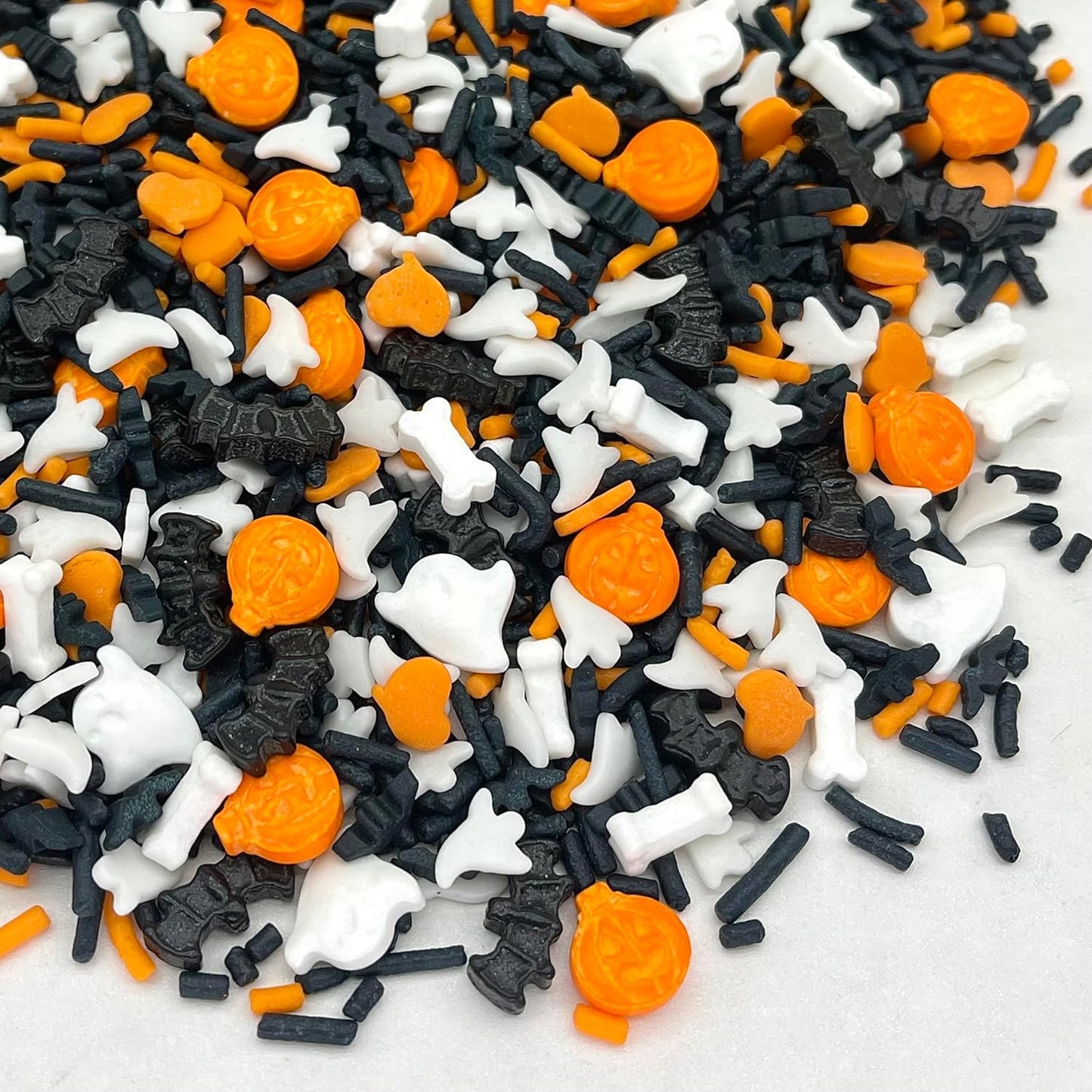 edible jimmies compatible with buttercream, fondant, ice cream, and chocolate