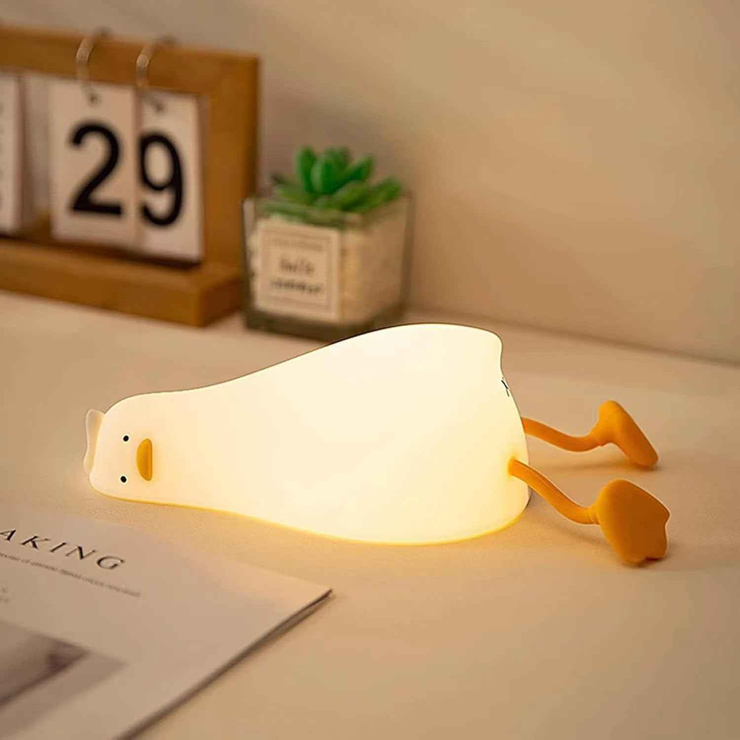 Duck Night Light – Holiday Gift for Women and Mom, Cute Squishy Lamp for Bedroom and Dorm