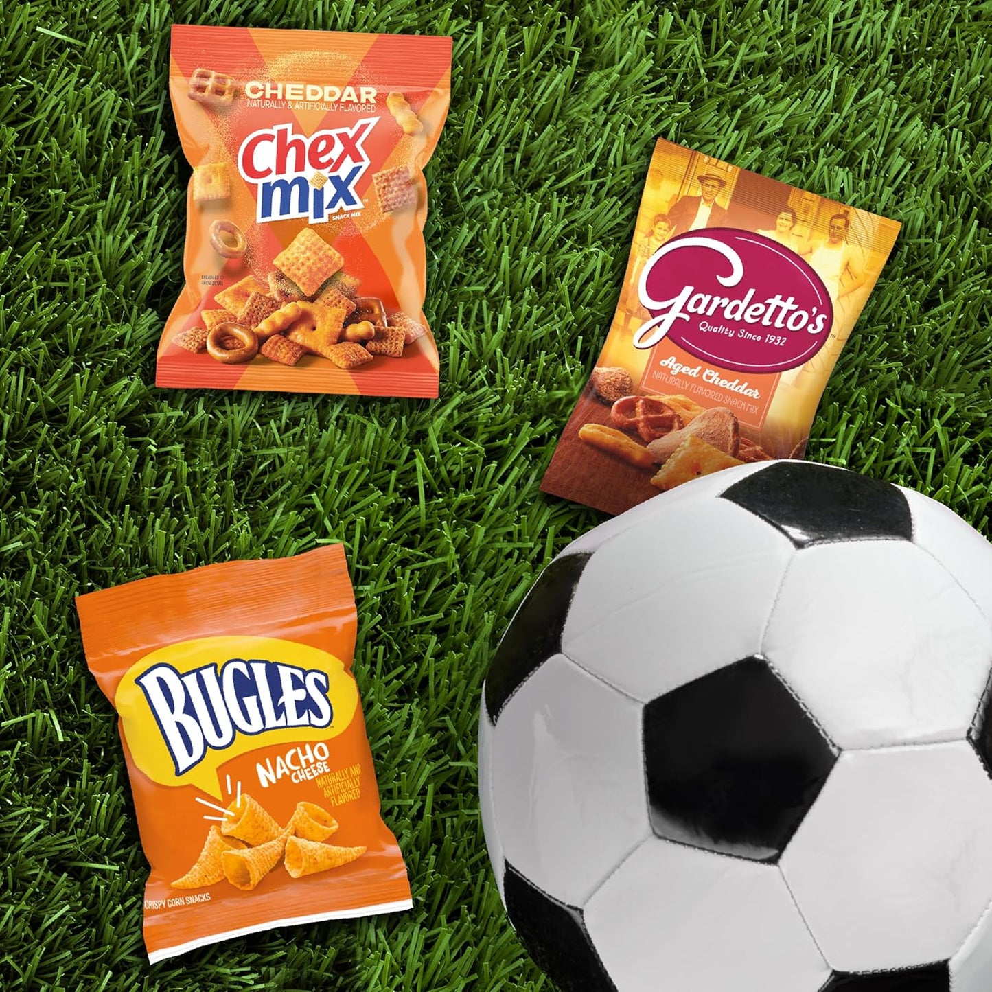 General Mills Cheesy Snack Variety Pack – Kids Lunchbox Snack Box with Cheddar Chex Mix, Nacho Bugles, and Gardetto's Single-Serve Bags