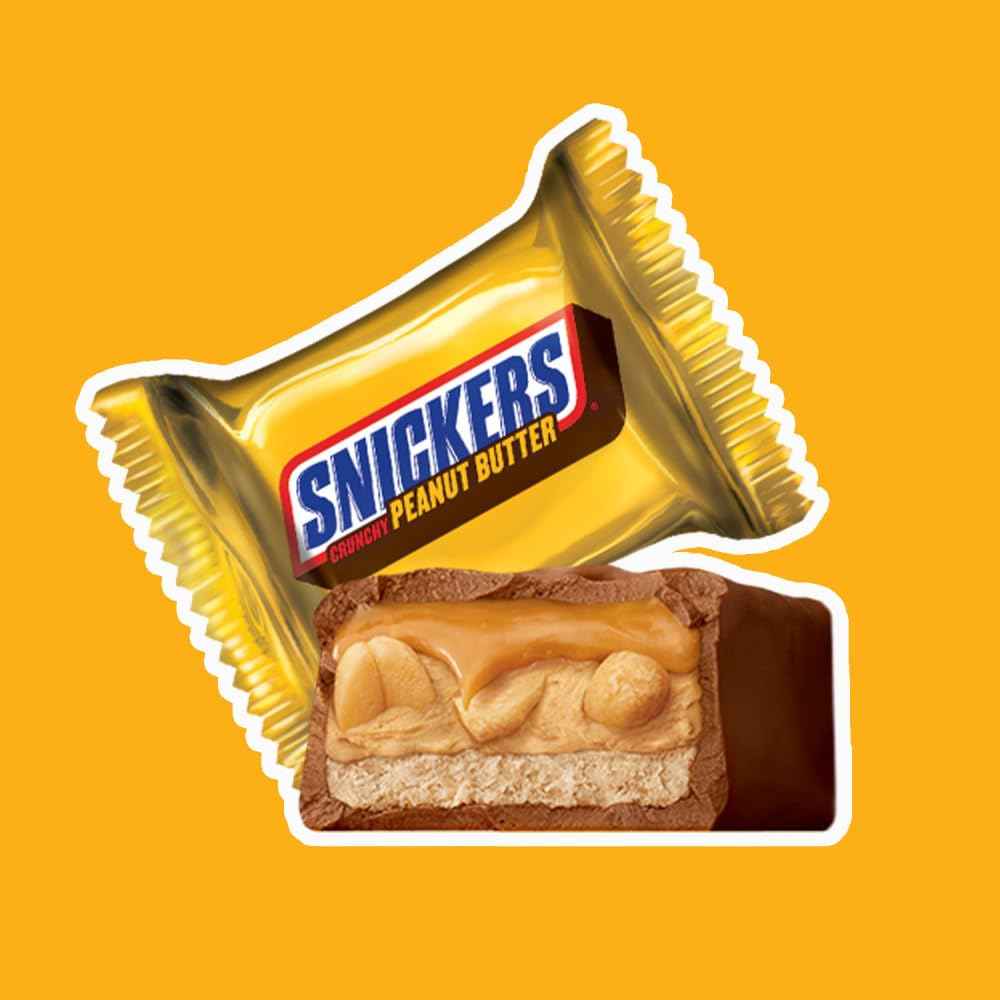 SNICKERS Crunchy Peanut Butter Squared Fun Size Candy Gift Bag for Halloween Hostess and Coworkers, 11.5oz