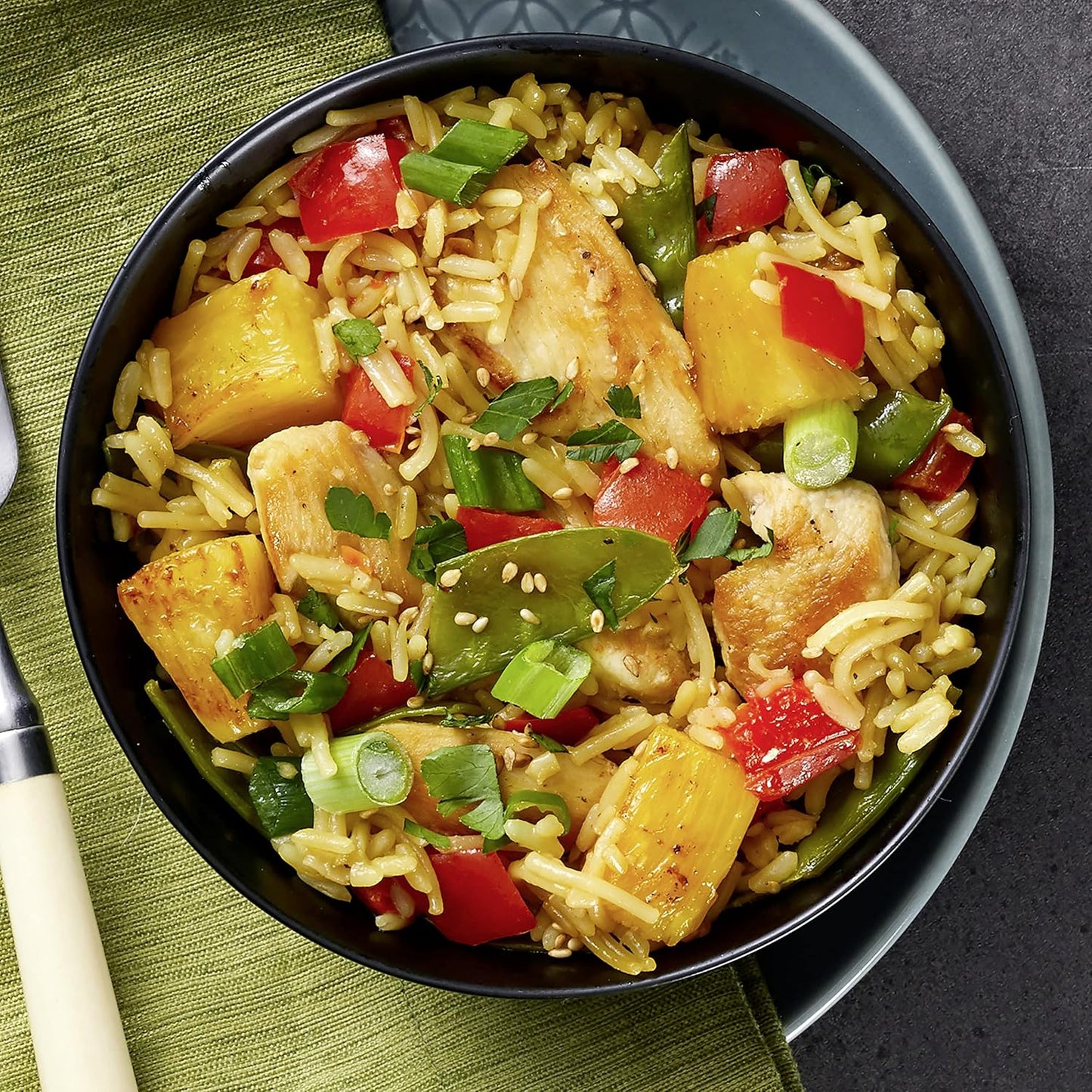 Knorr Rice Sides Chicken Fried Rice – Fast Lunch Base for Busy Work-from-Home Days, Ready in 7 Minutes