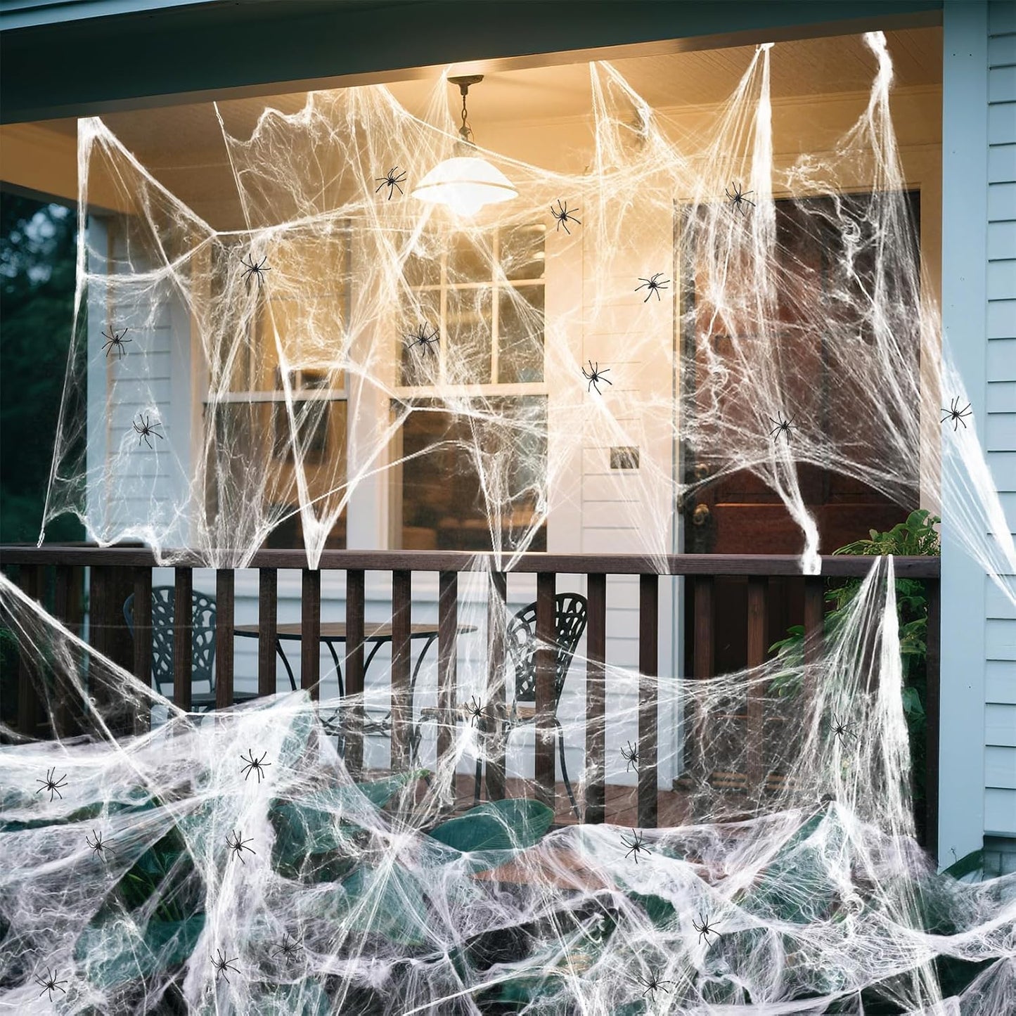Land Guard 500 sqft Outdoor Spider Web Halloween Decor for Yard Trees and Fence Lines, Lightweight Polyester Cobweb with 10 Spiders for Open-Air Haunts