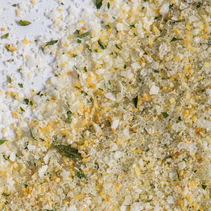 Lawry's Coarse Ground Garlic Salt with Parsley – Weeknight Kitchen Seasoning for Home Cooks