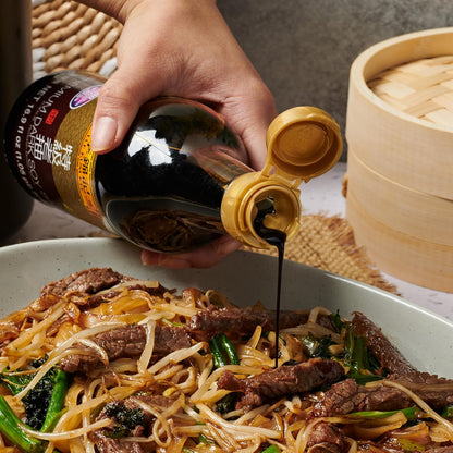 Lee Kum Kee Premium Dark Soy Sauce – Thoughtful Gourmet Gift for the Home Cook Who Has Everything, Elegant 16.9 oz Bottle