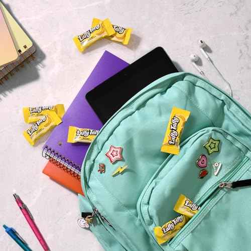 Laffy Taffy Mini Bar Bag, Banana, Chewy Taffy Candy, 3.5 oz – Lunchbox-Safe Individually Wrapped Snack for School-Age Kids