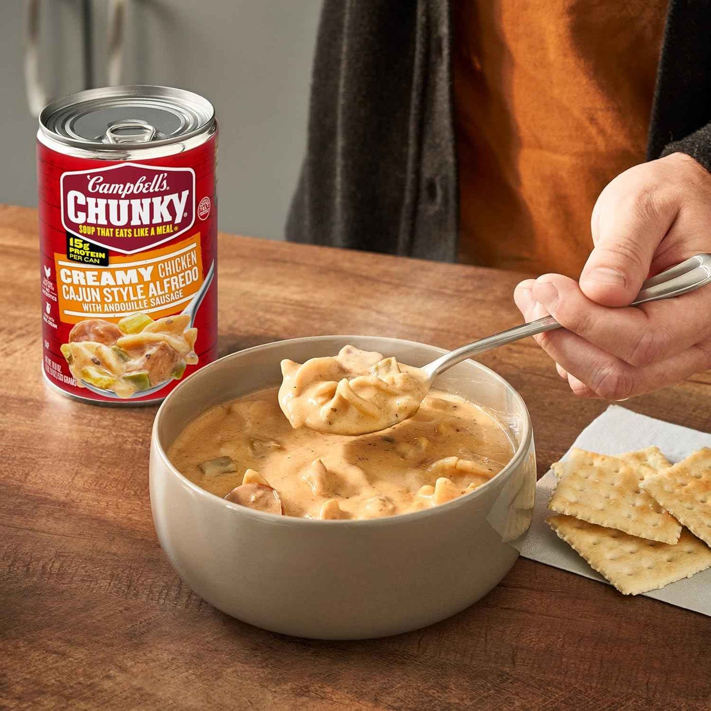 Campbell's Chunky Creamy Cajun Alfredo Chicken Soup – Warm Bowl for Mindful Wind-Down Evenings, 18.8 oz Pantry Can