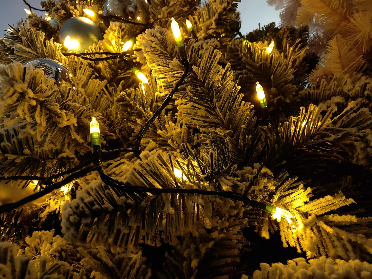 Minimax-M3 LED String Lights – Thoughtful Housewarming Gift for Her, Cozy Warm White with Timer