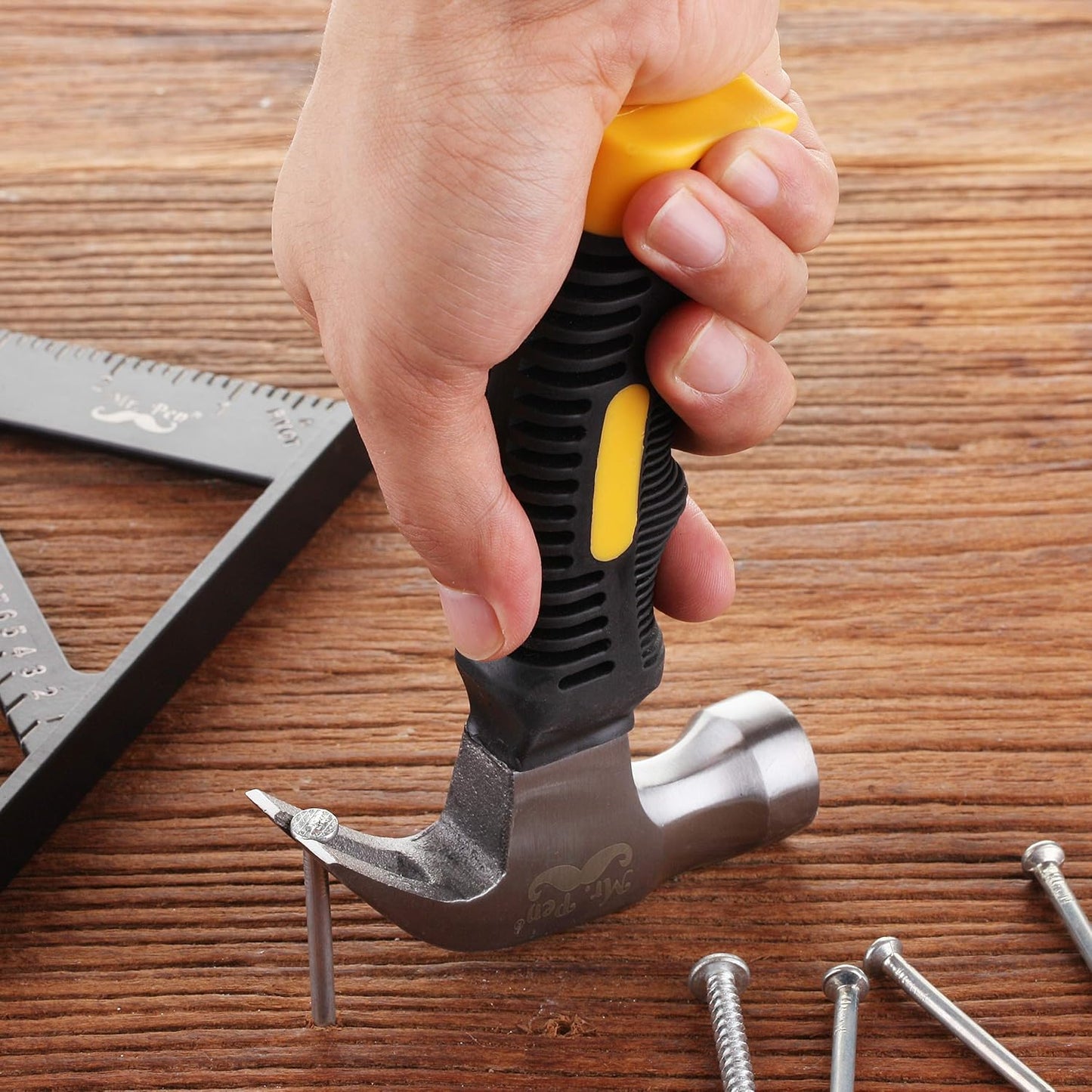 Mr. Pen 8oz Small Magnetic Claw Nail Hammer for Women – Thoughtful Birthday Gift for Her, Compact DIY Tool for Home Projects