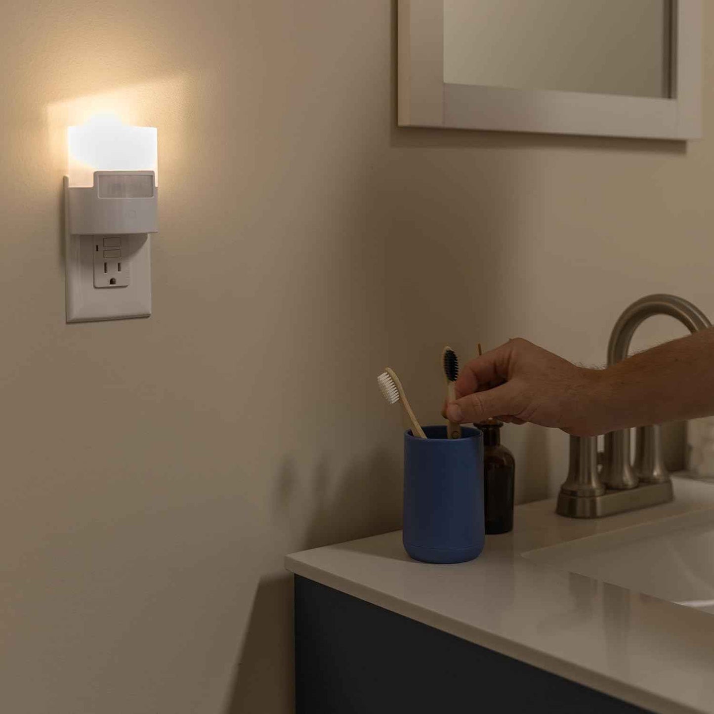 GE Soft White Night Light – No Bulb Replacement for Toddler Bedroom and Playroom, 2 Pack