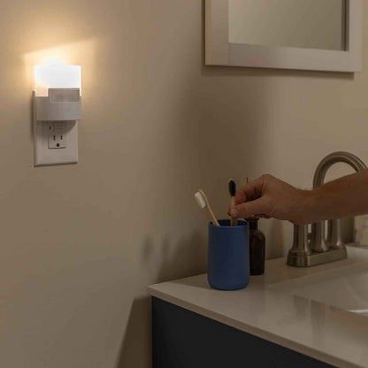 GE Soft White Night Light – No Bulb Replacement for Toddler Bedroom and Playroom, 2 Pack