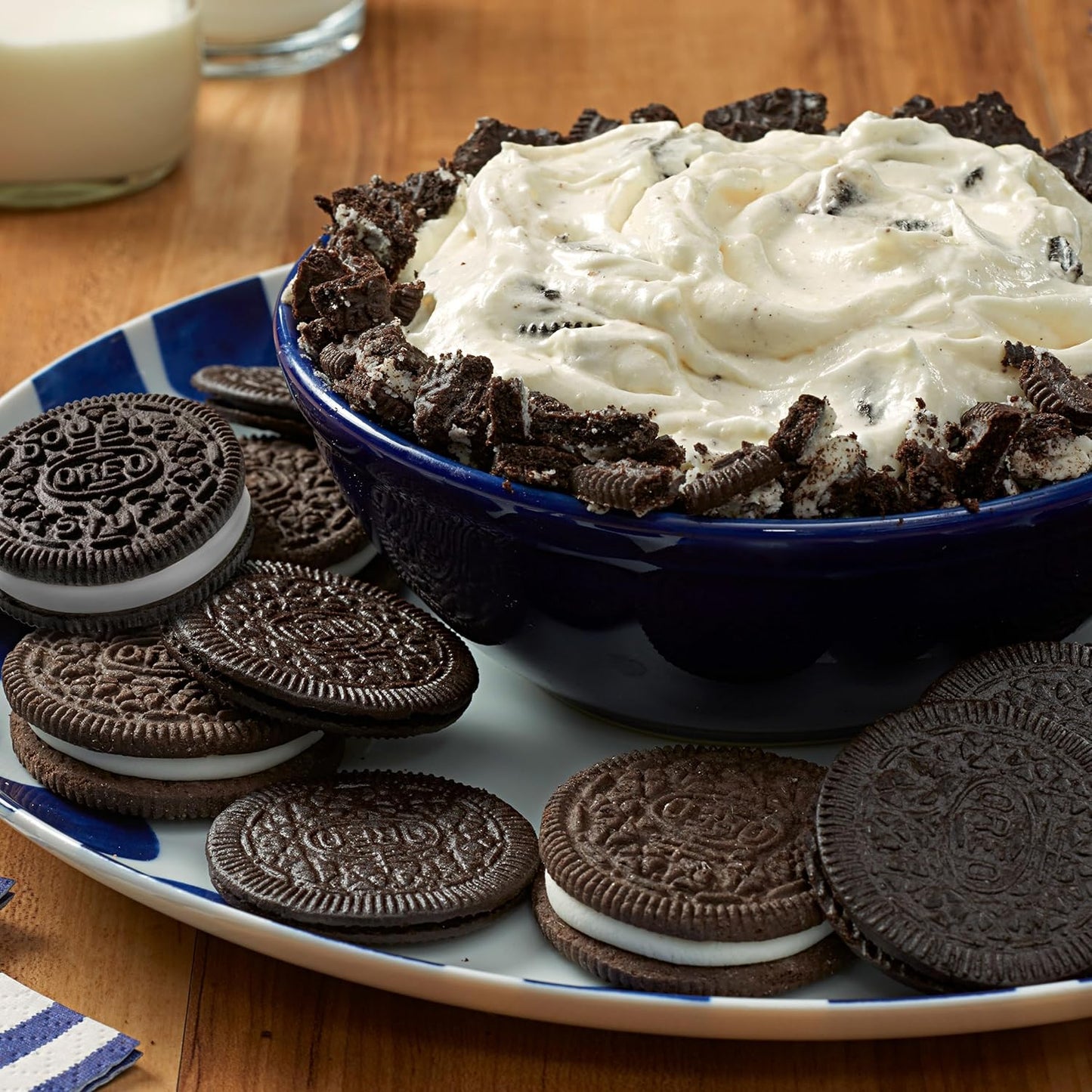 OREO Mega Stuf Chocolate Sandwich Cookies, Party Size, 1 lb 9.35 oz – Lunchbox Treat and After-School Snack for Kids' Lunchboxes and Pantry