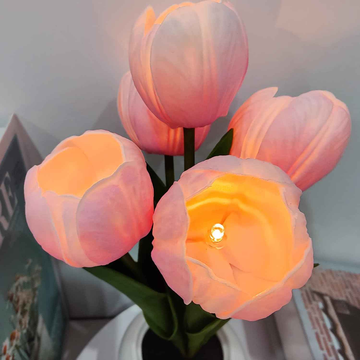 Faux Tulip Vase Lamp – Soft Warm Accent Light for Vanity Table, Bookshelf, and Cozy Reading Nook