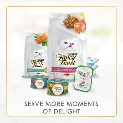 Purina Fancy Feast Seafood Collection in Gravy – Practical Pet Parent Gift for Holidays and Housewarmings, 30 Pack