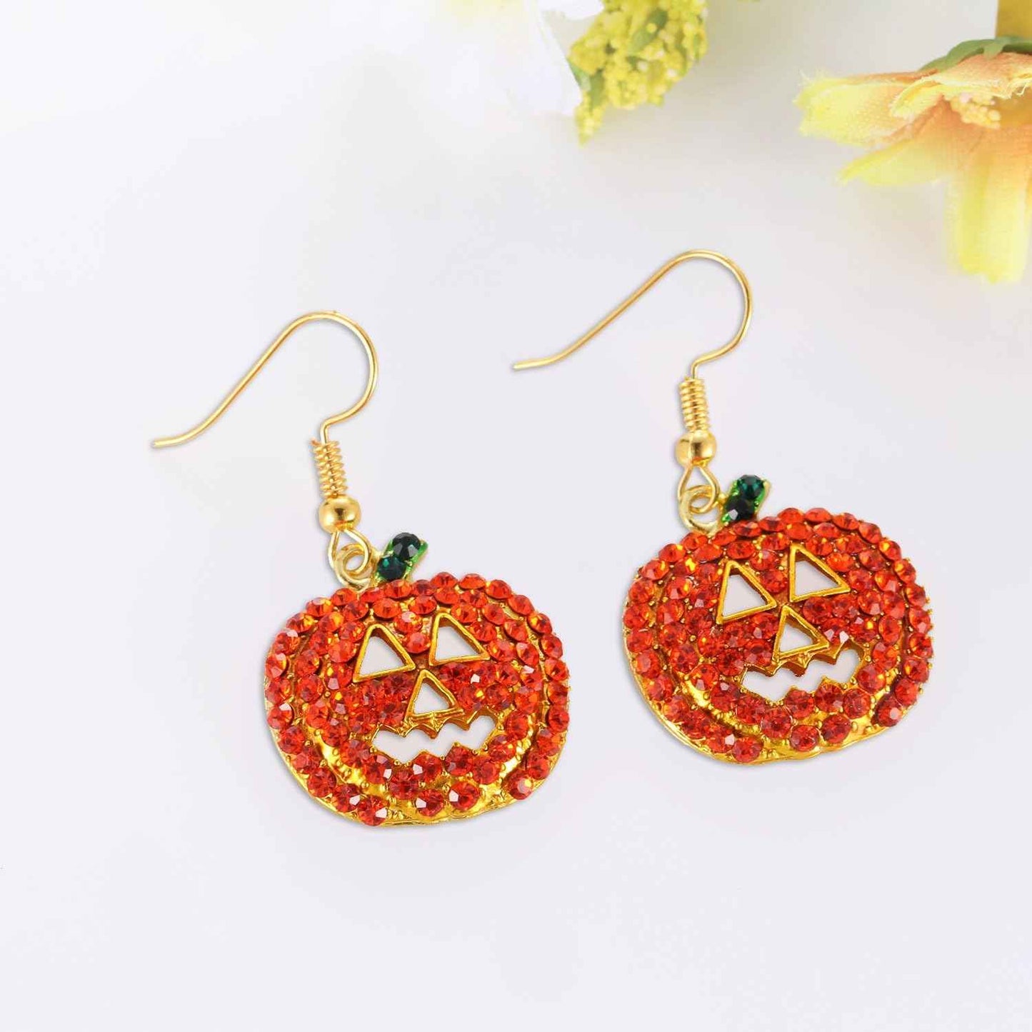iWenSheng Halloween Pumpkin Earrings Red - Lightweight Smiling Pumpkin Drop Earrings for Teens, Comfortable Costume Jewelry for School Events