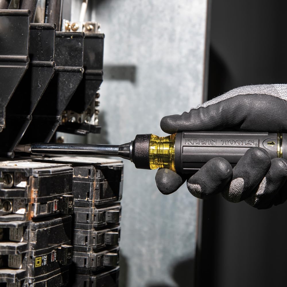 single compact form factor suitable for tool belts and pouches