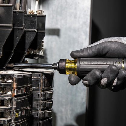 single compact form factor suitable for tool belts and pouches