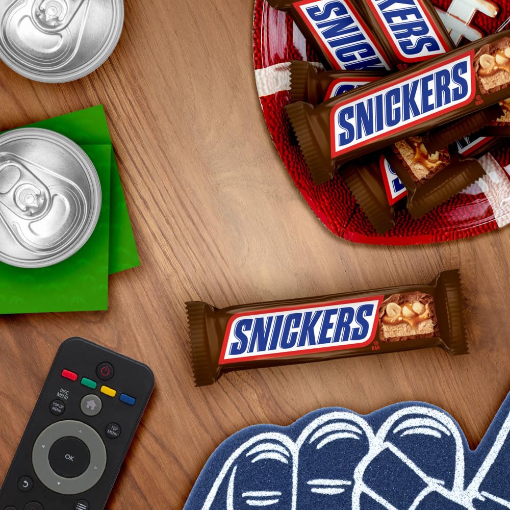 SNICKERS NFL Football Full Size Chocolate Candy Bars – Ready-to-Give Game Day Gift Basket for Football Fans and Hosts