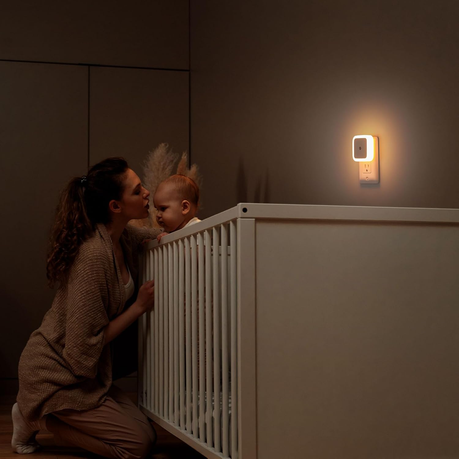 Sujeet Night Light 8-Pack – Gentle Nursery and Kids Bedroom Lighting with Dusk to Dawn Sensor, Cool to Touch LED