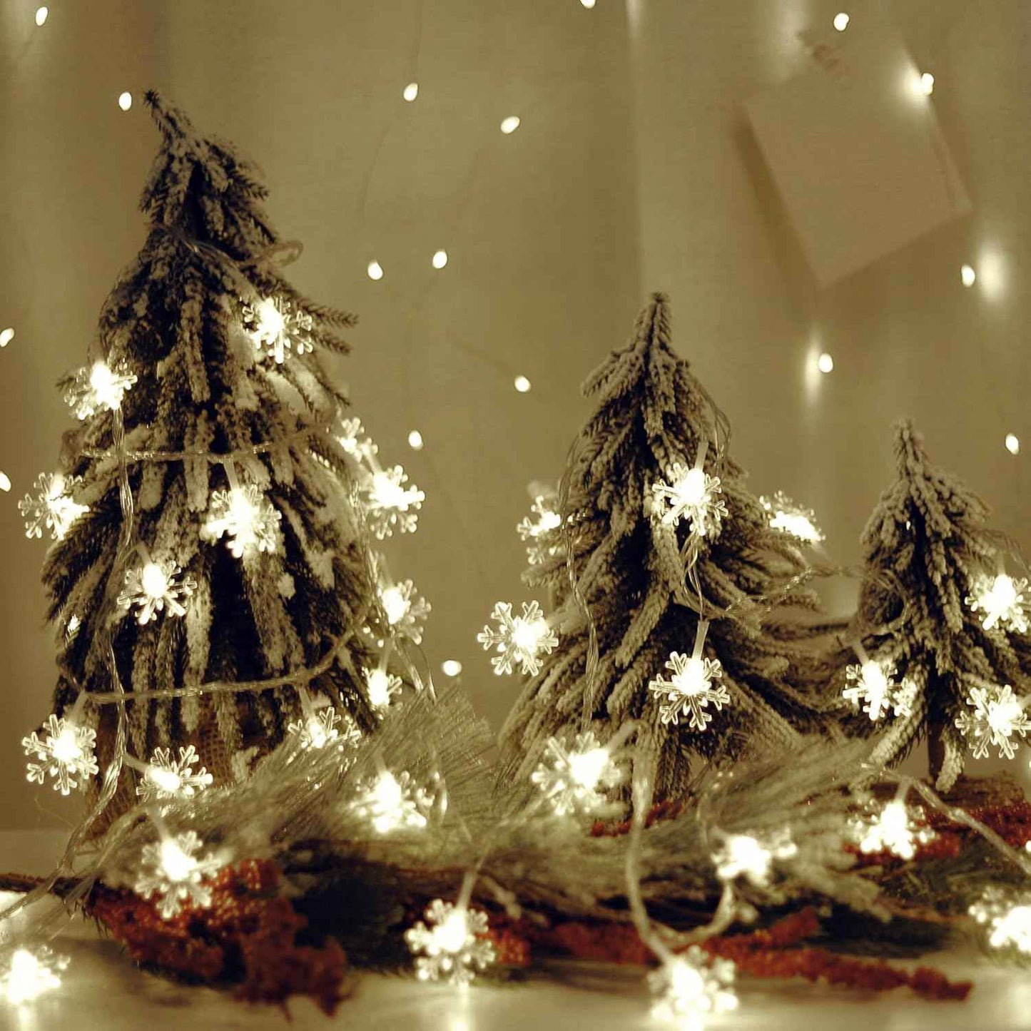 LuminHaus Snowflake String Lights – Clean Scandinavian Home Accent, Warm White LED Lights for Neutral Interiors