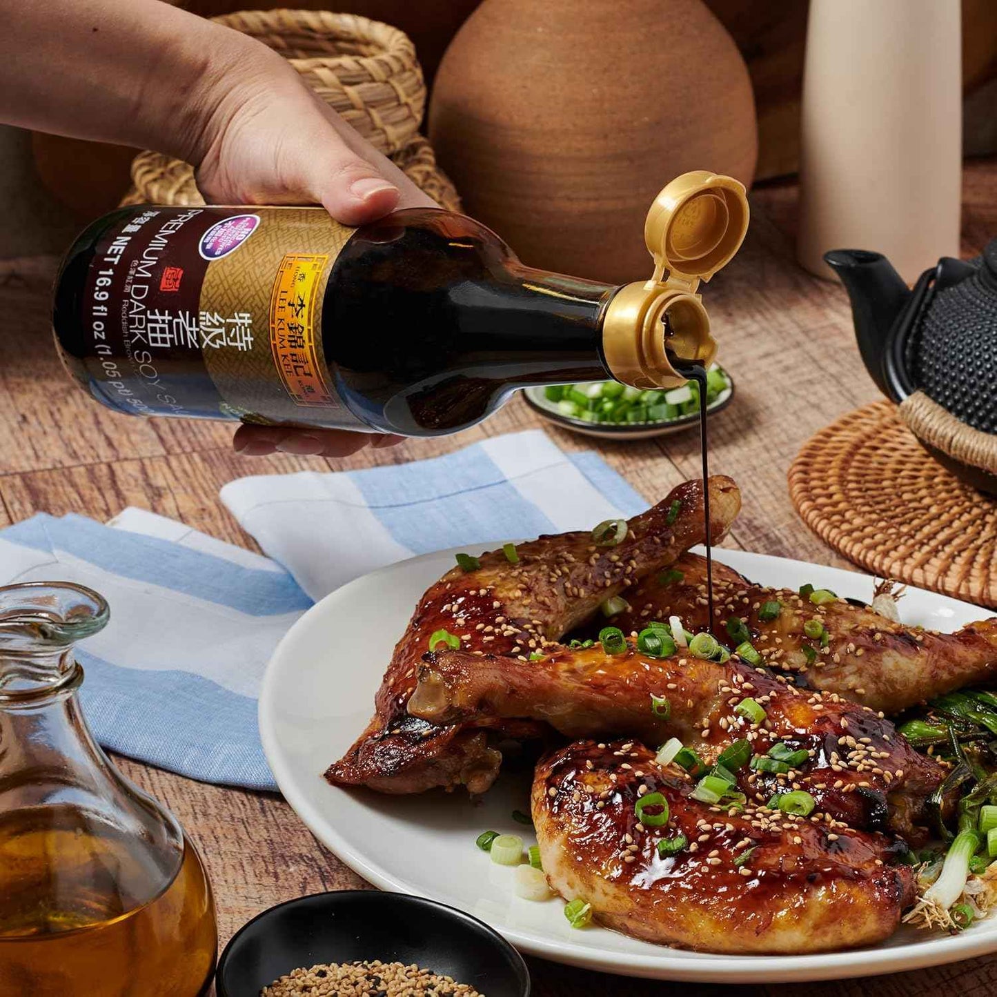 Lee Kum Kee Premium Dark Soy Sauce – Thoughtful Gourmet Gift for the Home Cook Who Has Everything, Elegant 16.9 oz Bottle