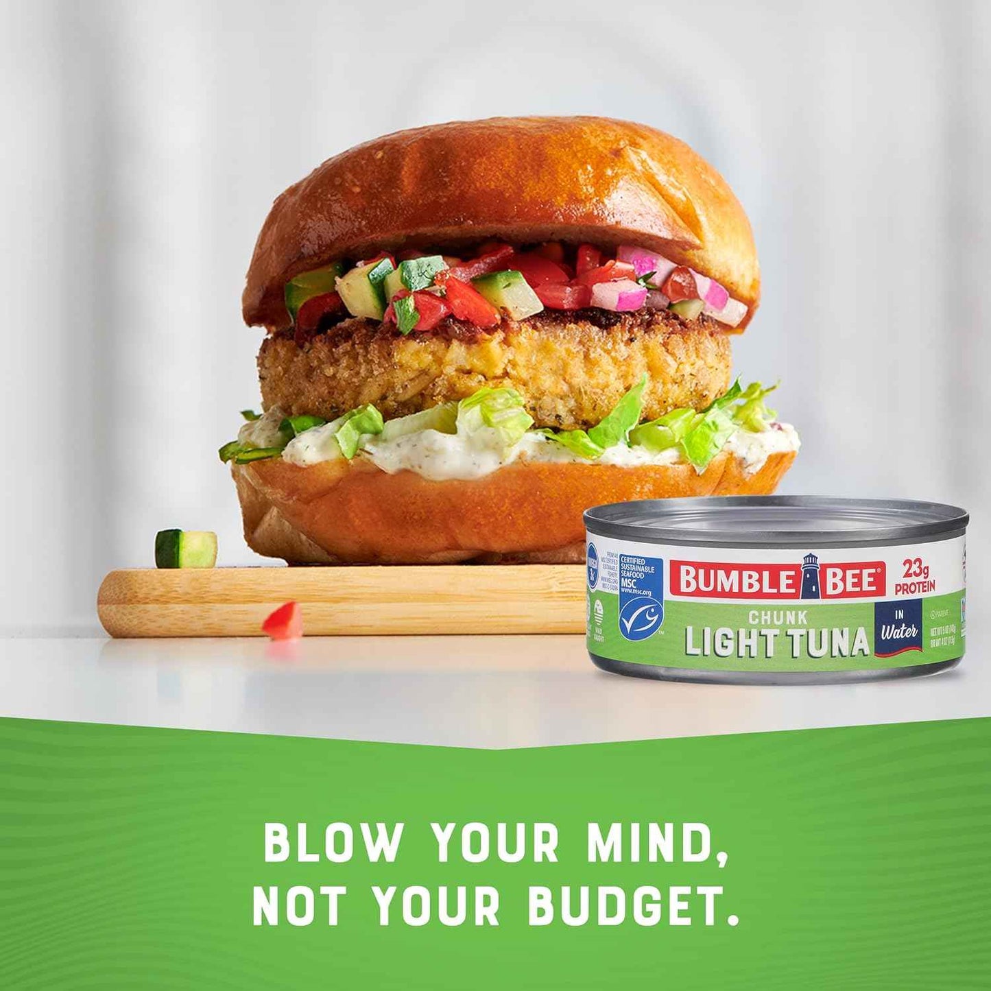 Bumble Bee Chunk Light Tuna in Water – Lean Protein Staple for Your High-Protein Meal Prep Fridge, 5 oz Cans