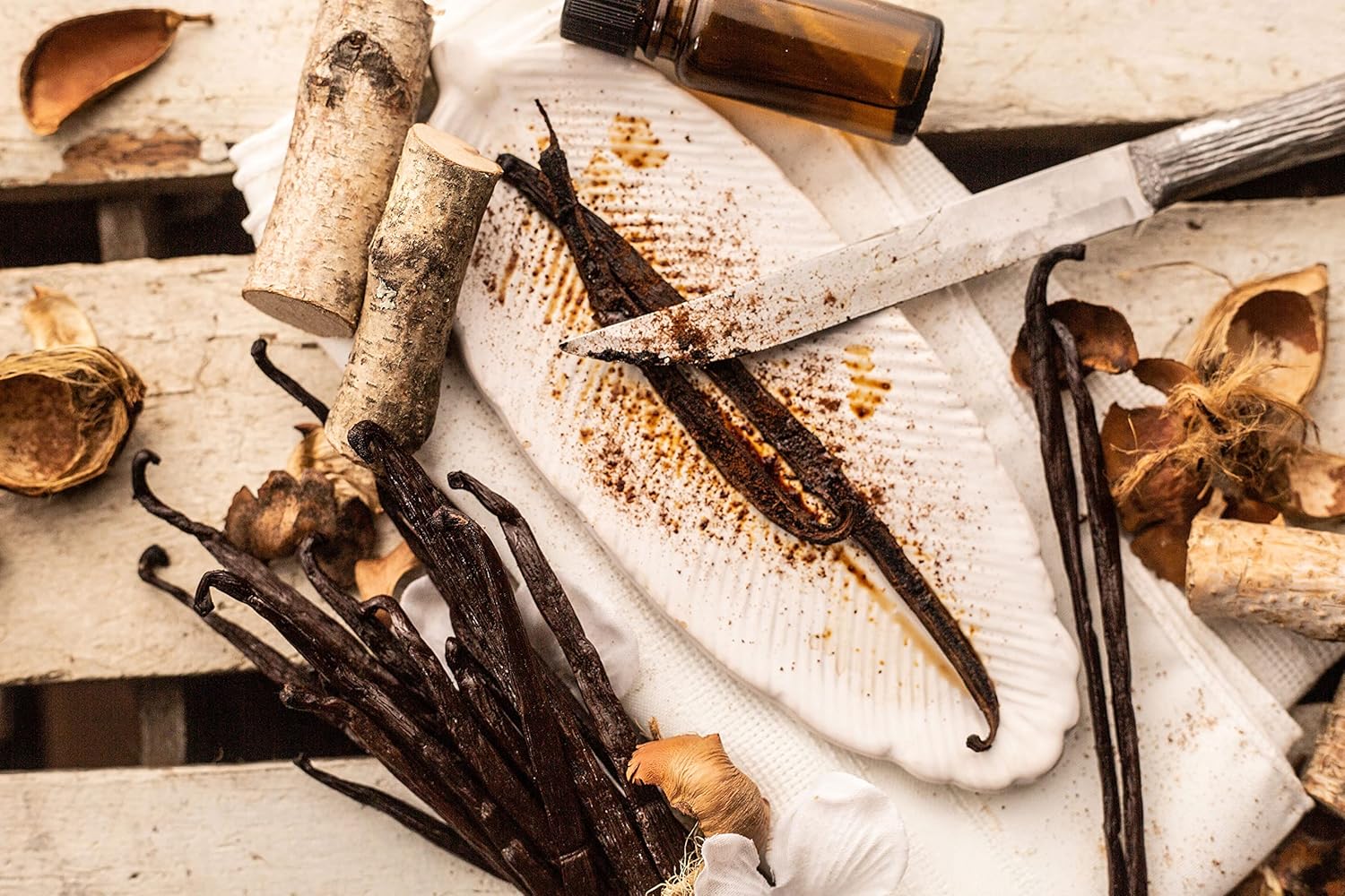 Vanilla Bean Kings Organic Madagascar Vanilla Pods - Pure Extract Ingredient for Mindful Home Baking and Clean Label Treats