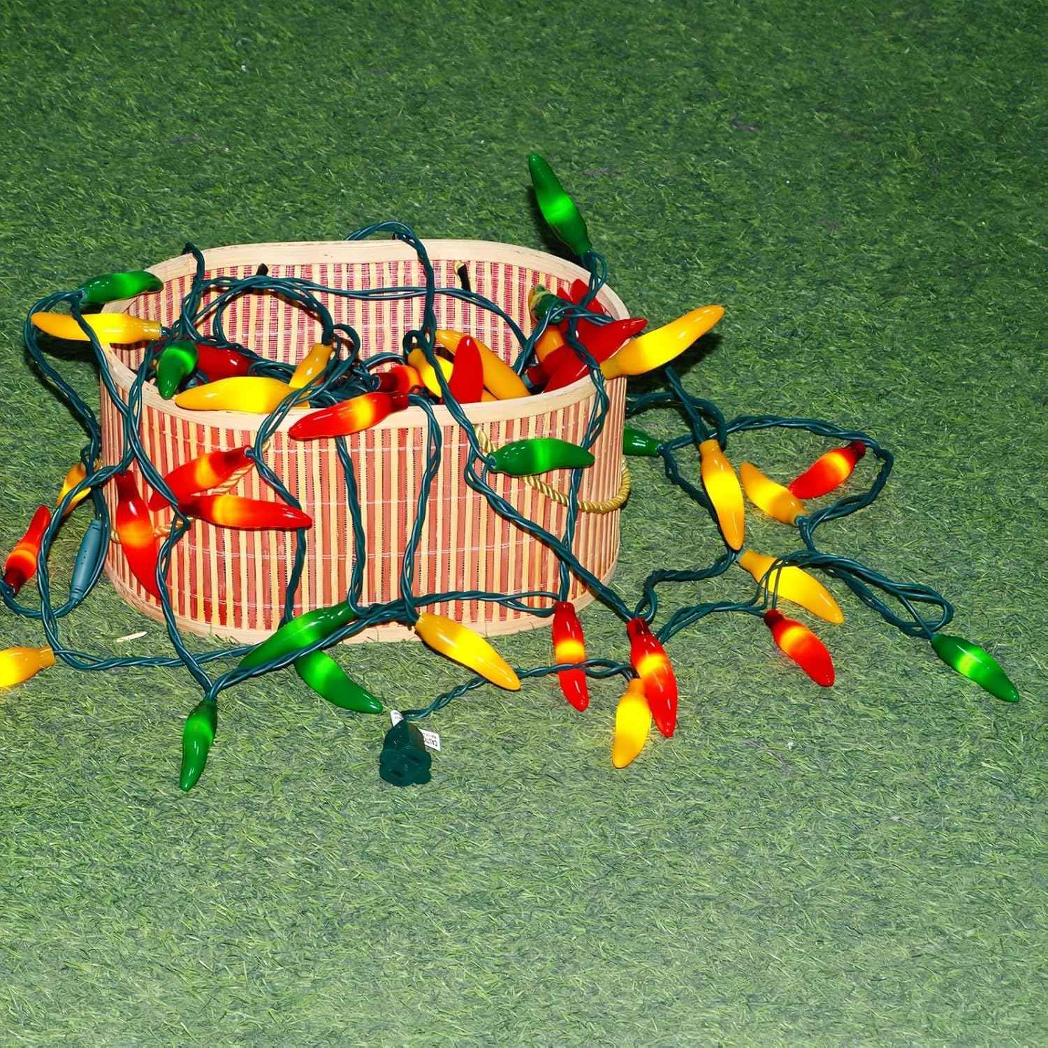 Chili Lights Co. Chili Pepper String Lights – Thoughtful Housewarming Gift for Her, 18 ft Kitchen Decor LED